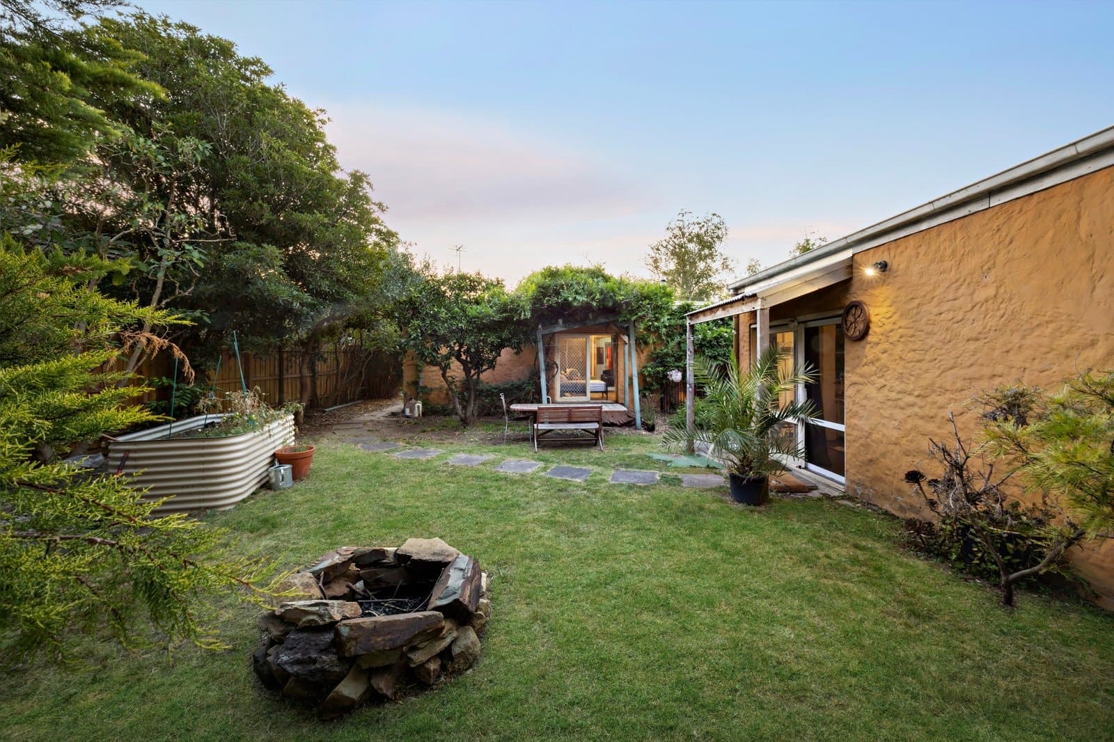 14 Elizabeth Street, Brighton East - Thumbnail 2