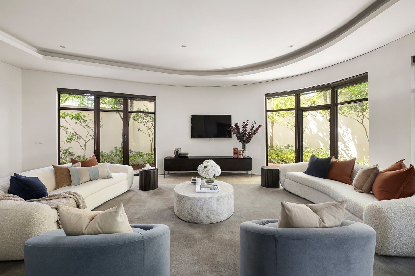 1/693 - 697 Orrong Road, Toorak - Thumbnail 2