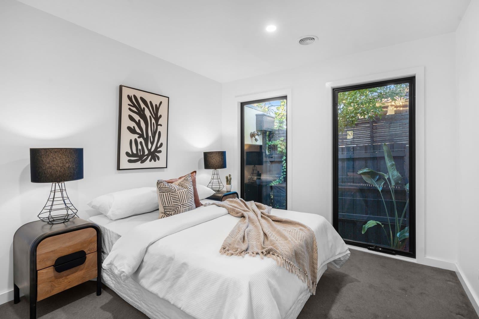 2/8 Access Road, Mont Albert North - Thumbnail 7