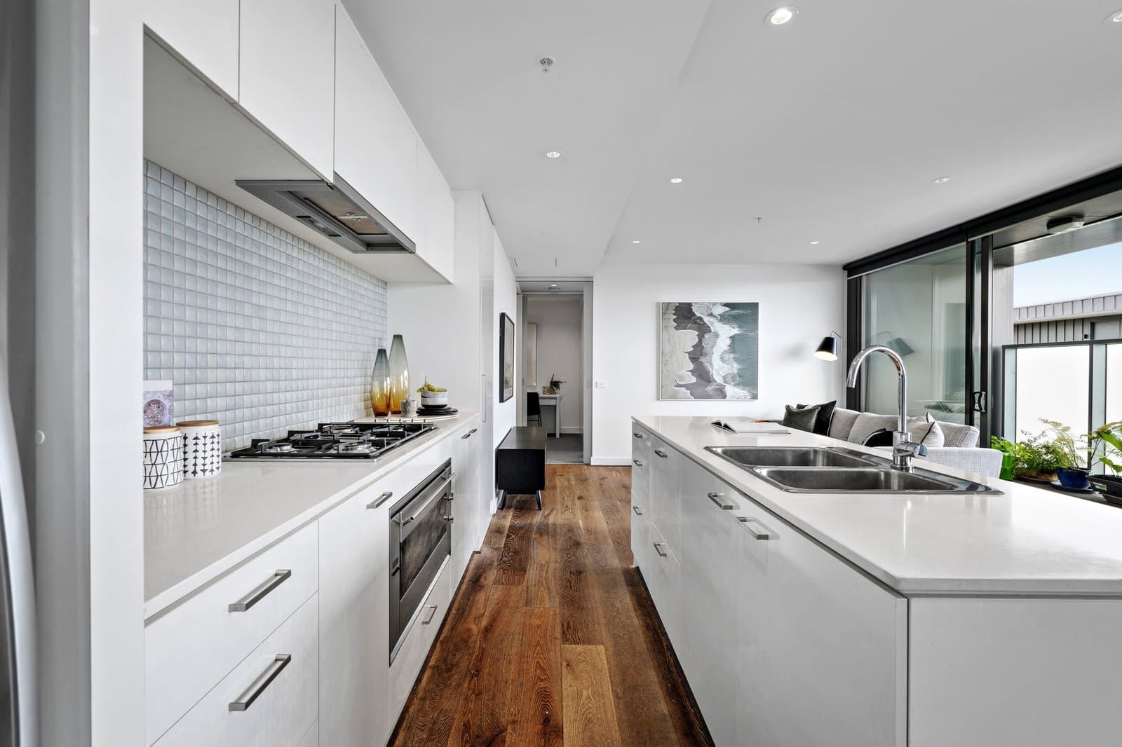 406/81 Asling Street, Brighton - Thumbnail 4