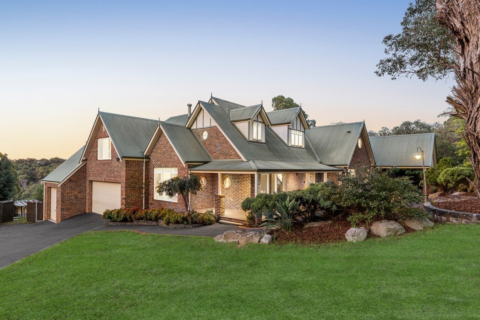 26-28 Rainbow Valley Road, Park Orchards - Image 1