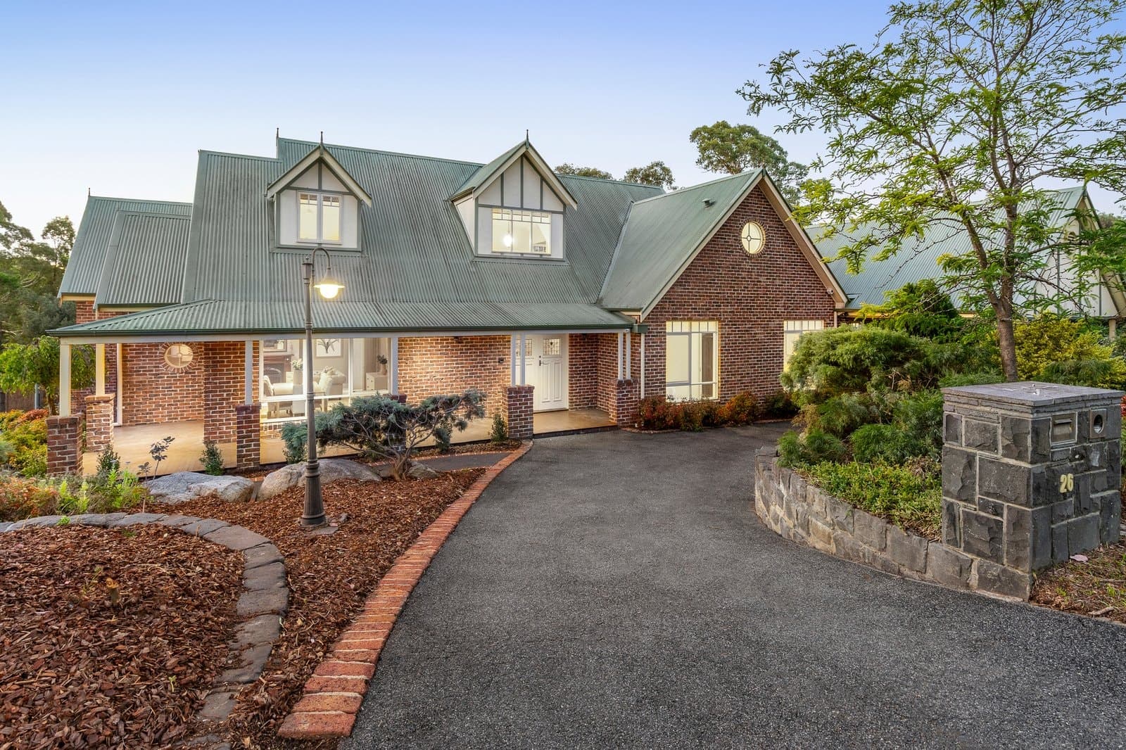 26-28 Rainbow Valley Road, Park Orchards - Thumbnail 2
