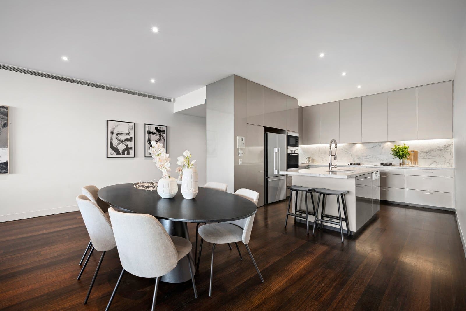 6/2 Esplanade East, Port Melbourne - Thumbnail 7