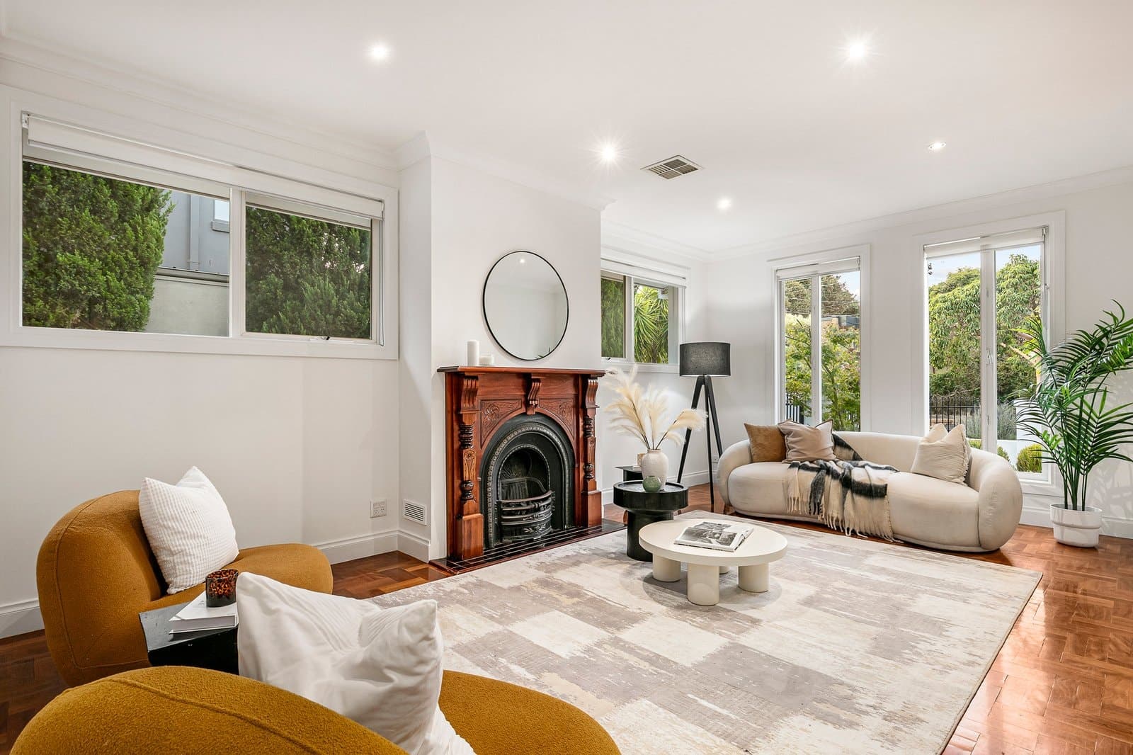 41 Halstead Street, Caulfield North - Thumbnail 3