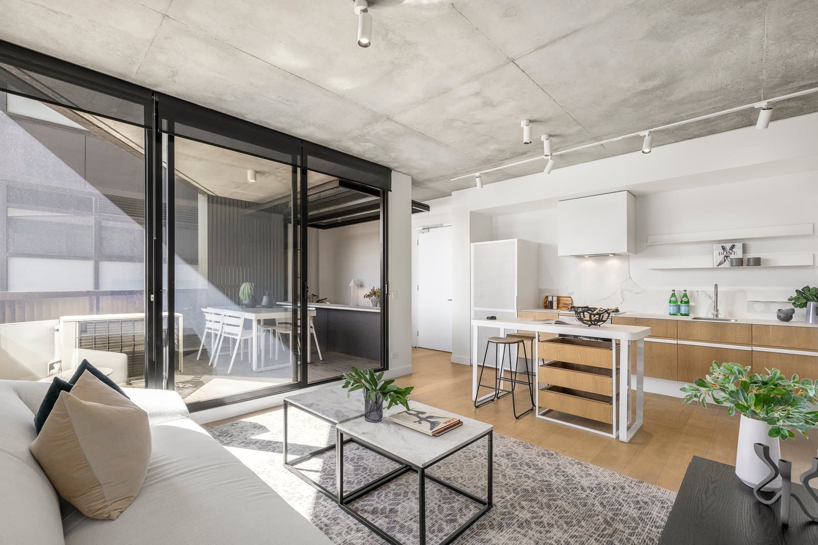 306/8 Luton Lane, Hawthorn - Thumbnail 3