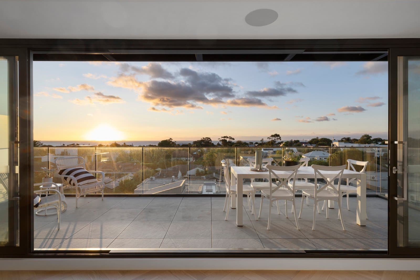 403/431 Hampton Street, Hampton - Image 1