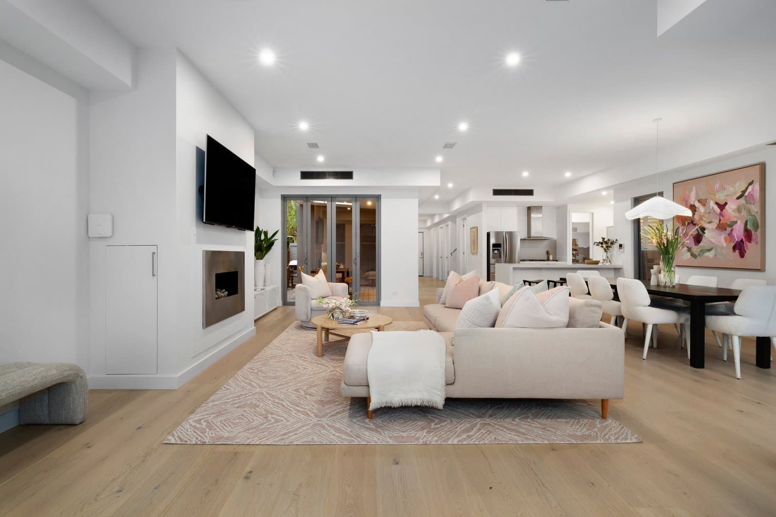 16 Wave Street, Elwood - Thumbnail 8