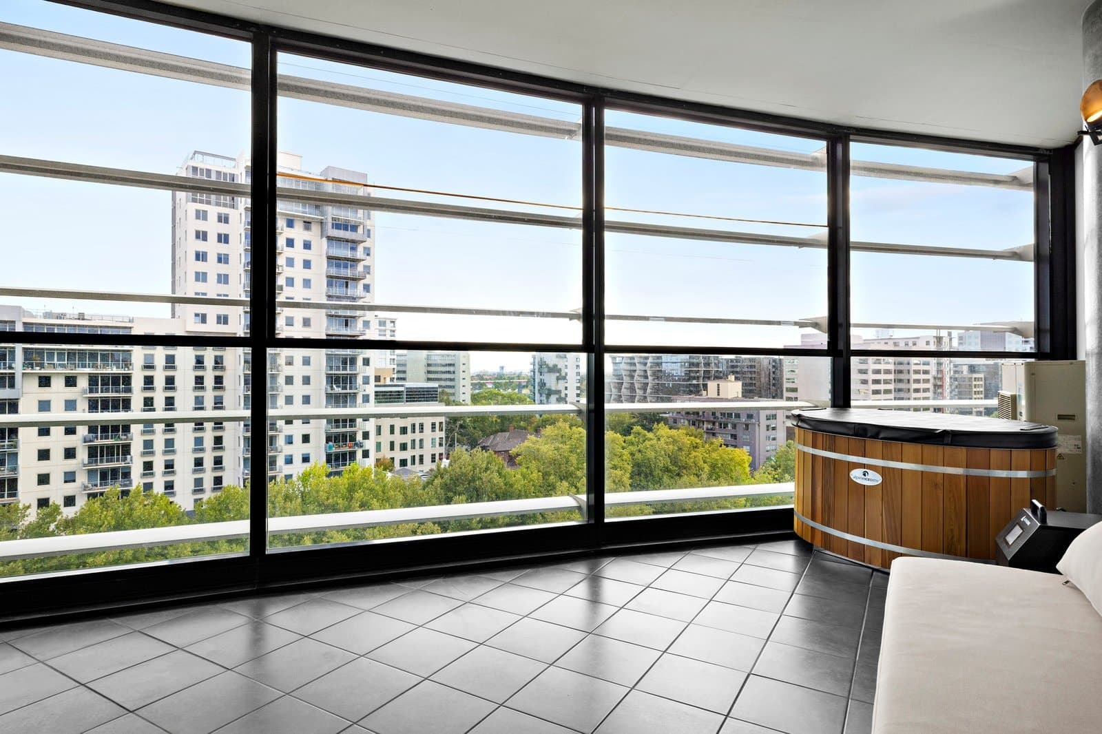 9A/635 St Kilda Road, Melbourne - Thumbnail 5