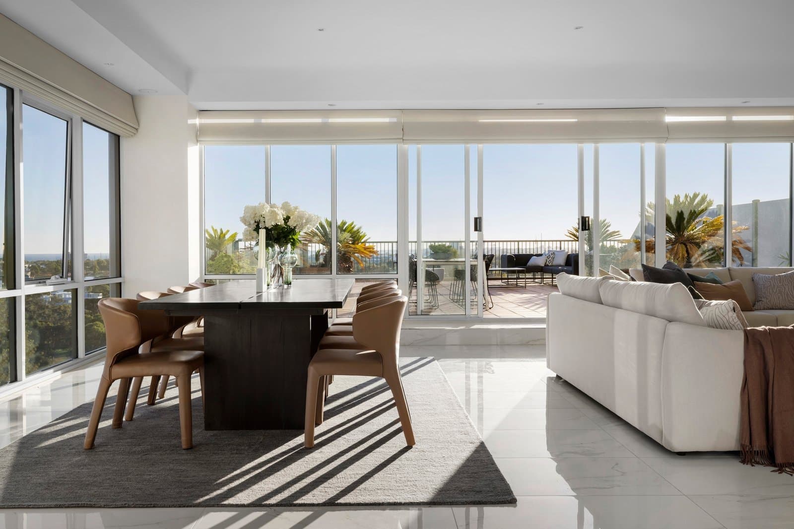 1002/15 Queens Road, Melbourne - Thumbnail 5