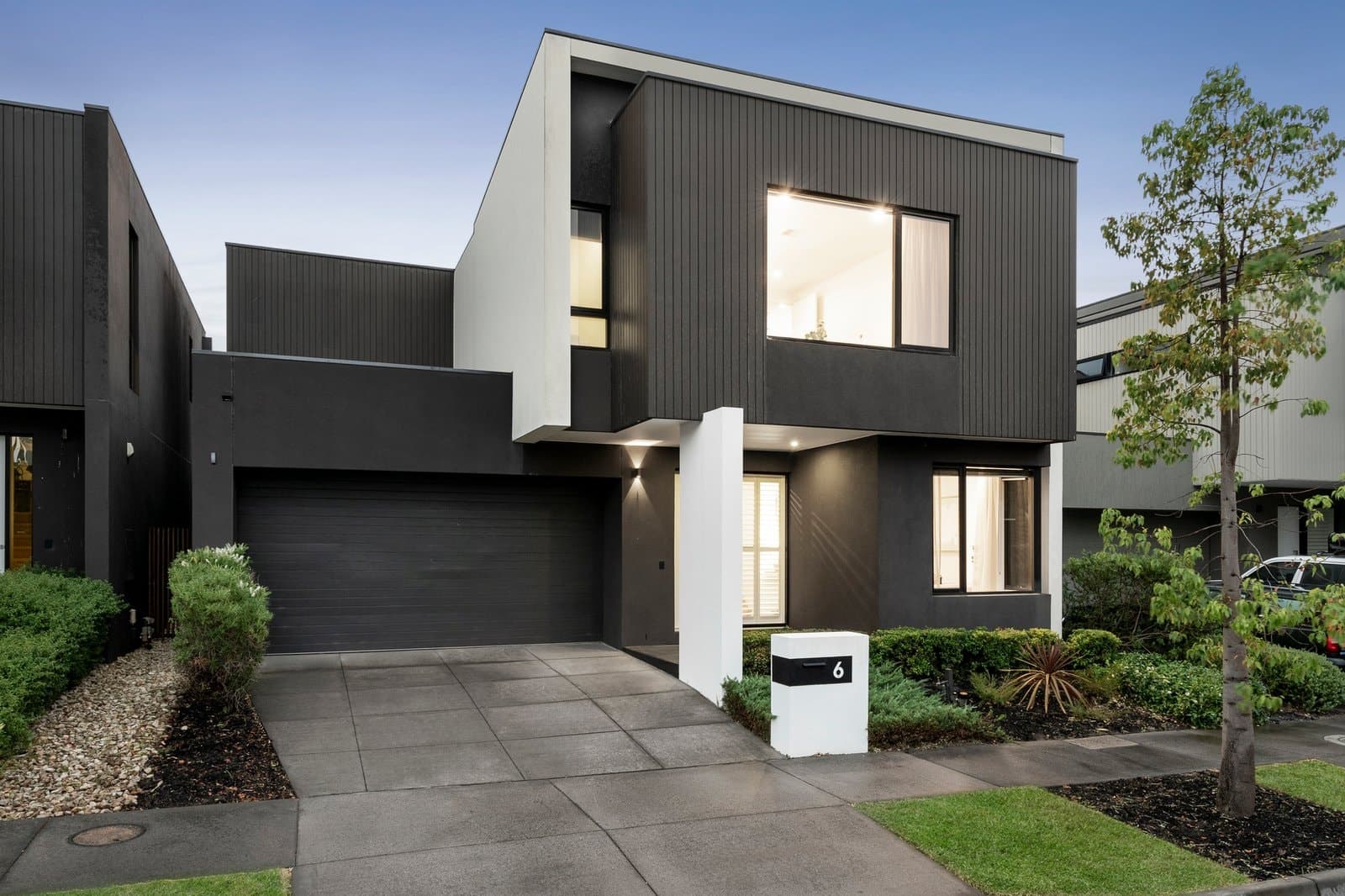 6 Ellsworth Crescent, Camberwell - Thumbnail 2