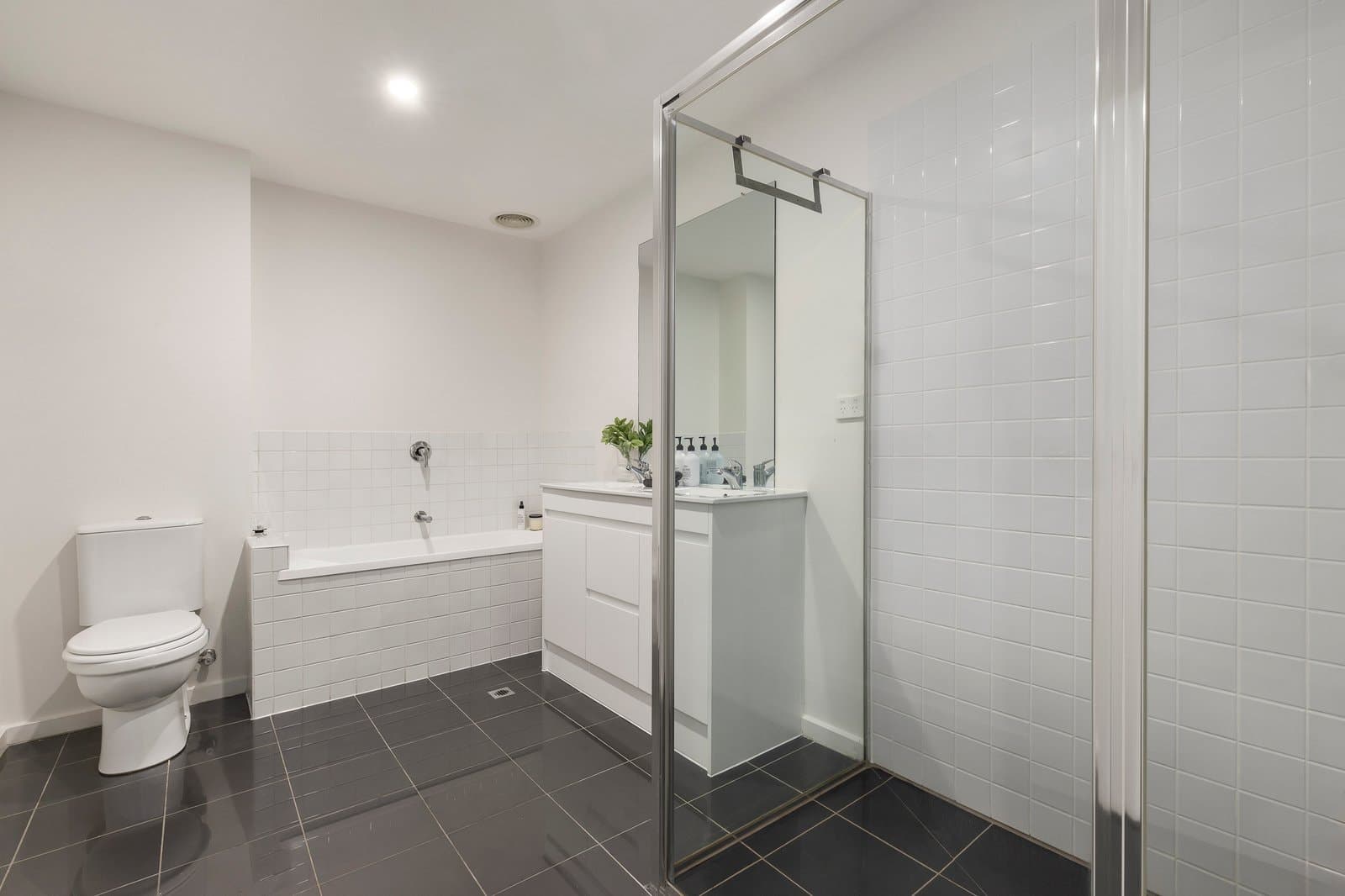 406/2A Montrose Place, Hawthorn East - Thumbnail 7