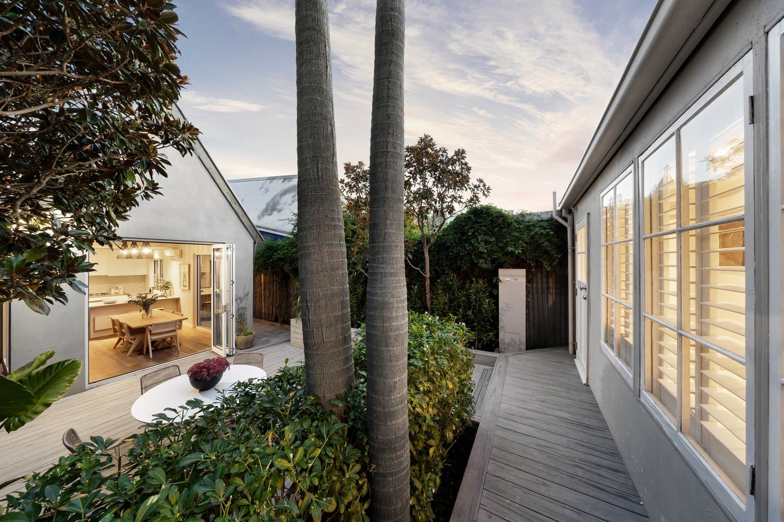 311 Nott Street, Port Melbourne - Thumbnail 2