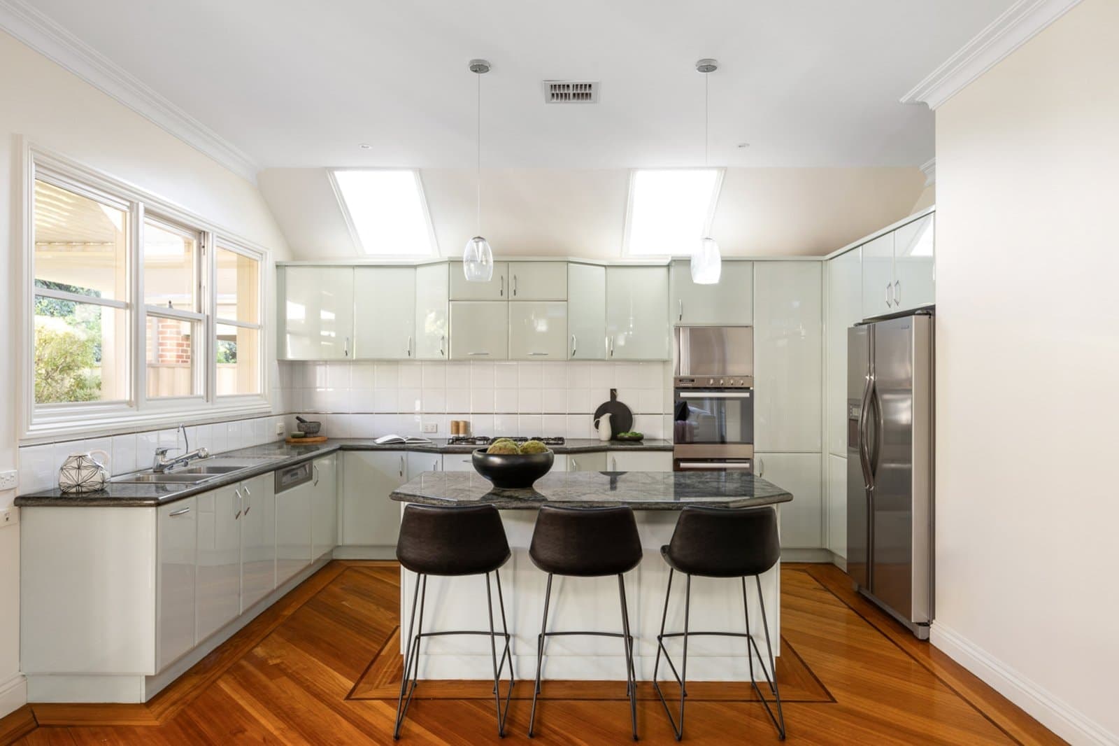 56 Martin Street, Brighton - Thumbnail 8