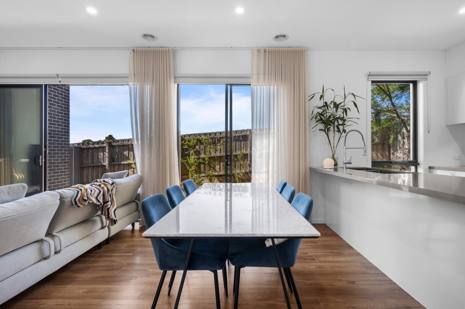 3/63 Cambridge Road, Mooroolbark - Thumbnail 2