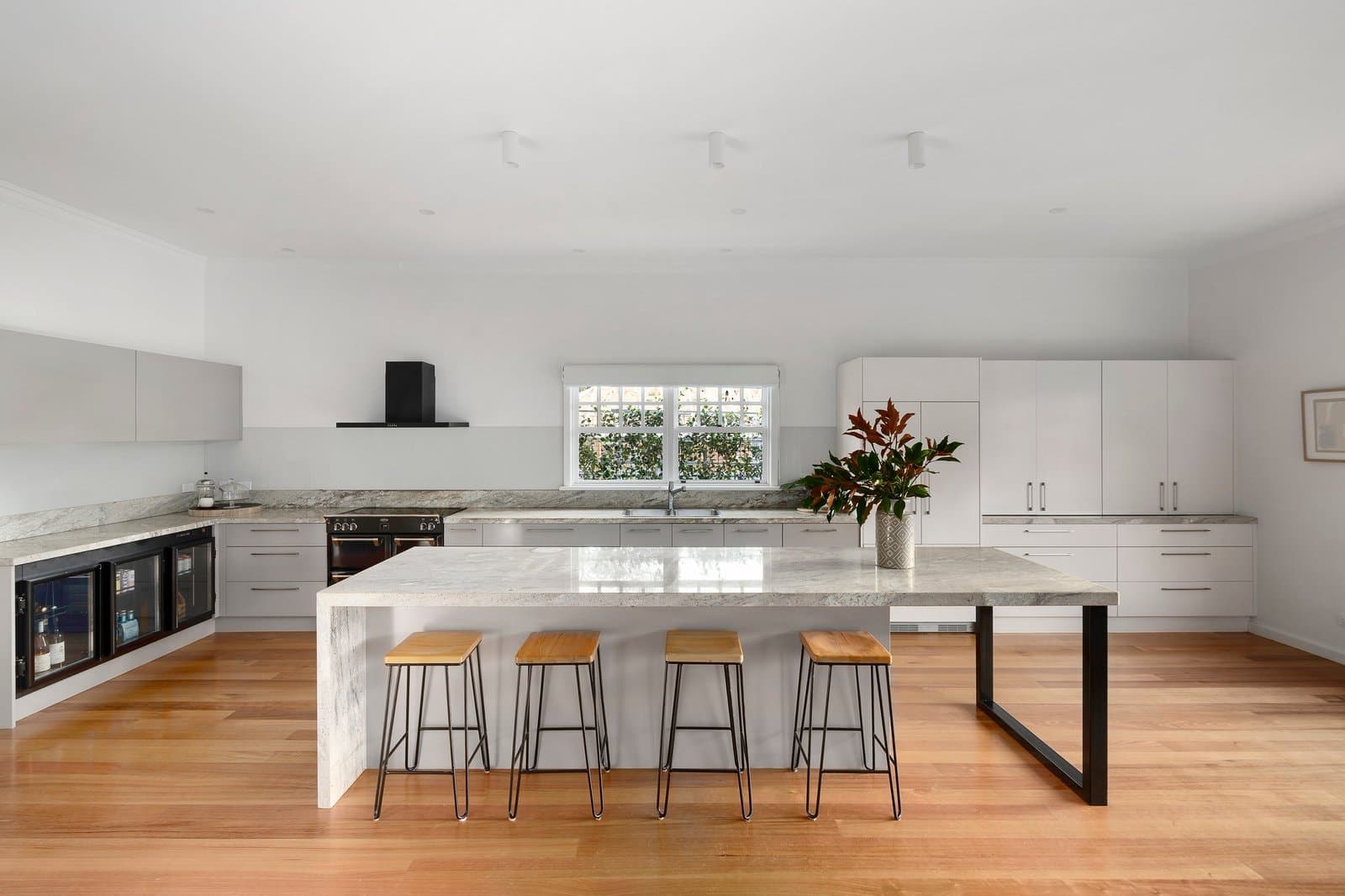 16 Aylmer Street, Balwyn North - Thumbnail 4