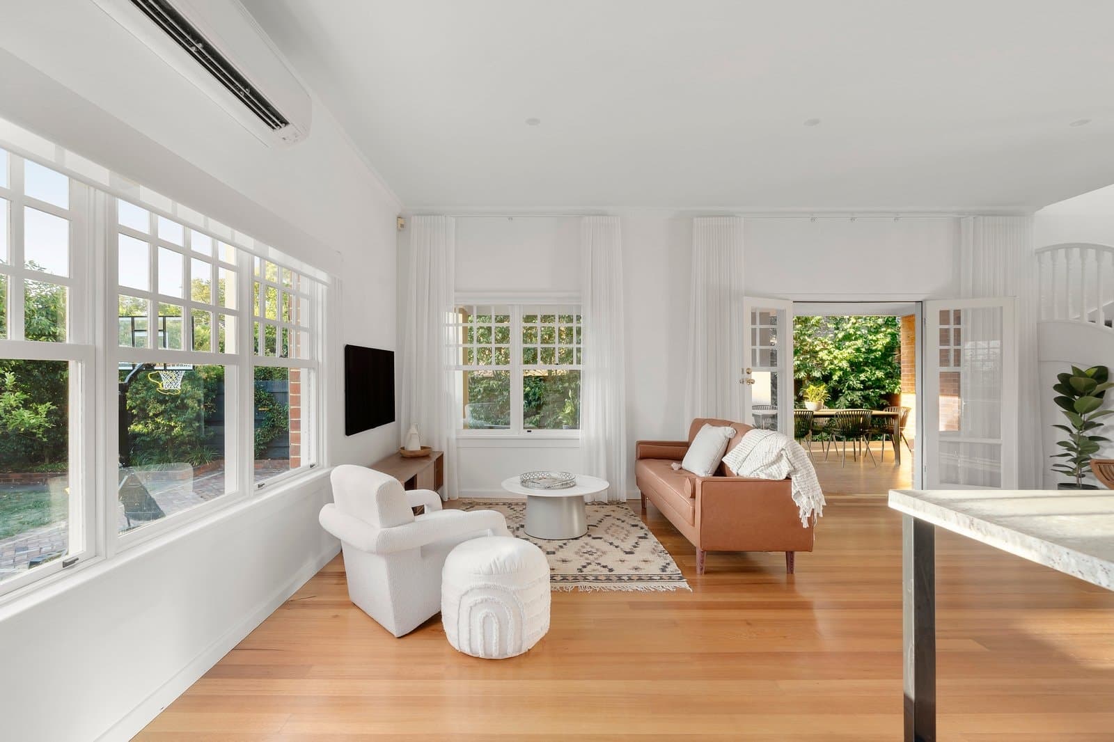 16 Aylmer Street, Balwyn North - Thumbnail 5