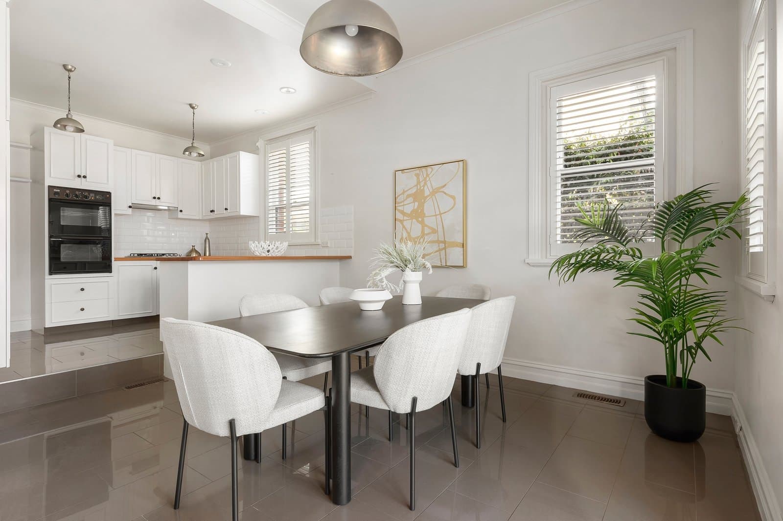 1 Highbury Grove, Kew - Thumbnail 4