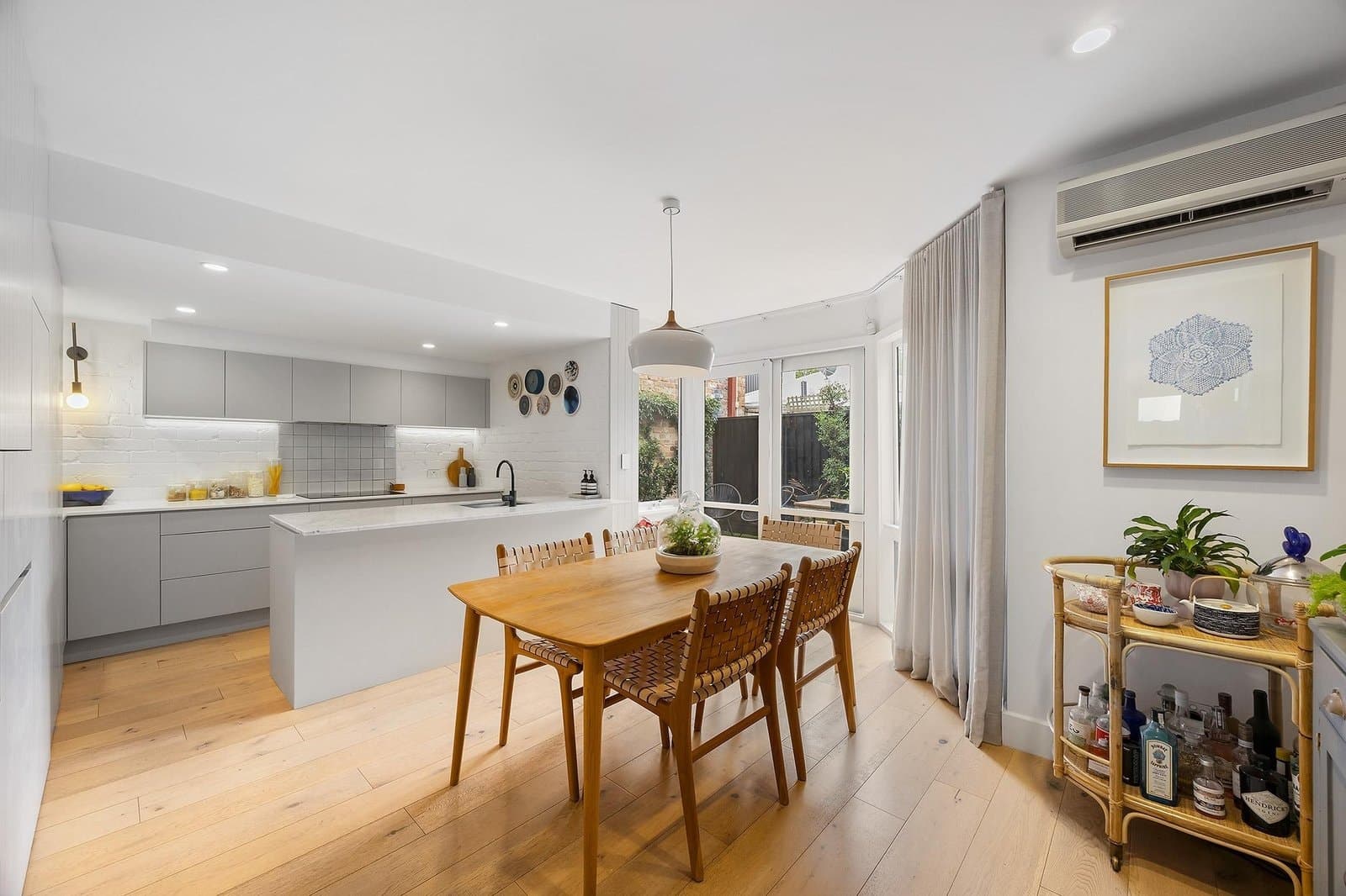 91 Erskine Street, Middle Park - Thumbnail 2