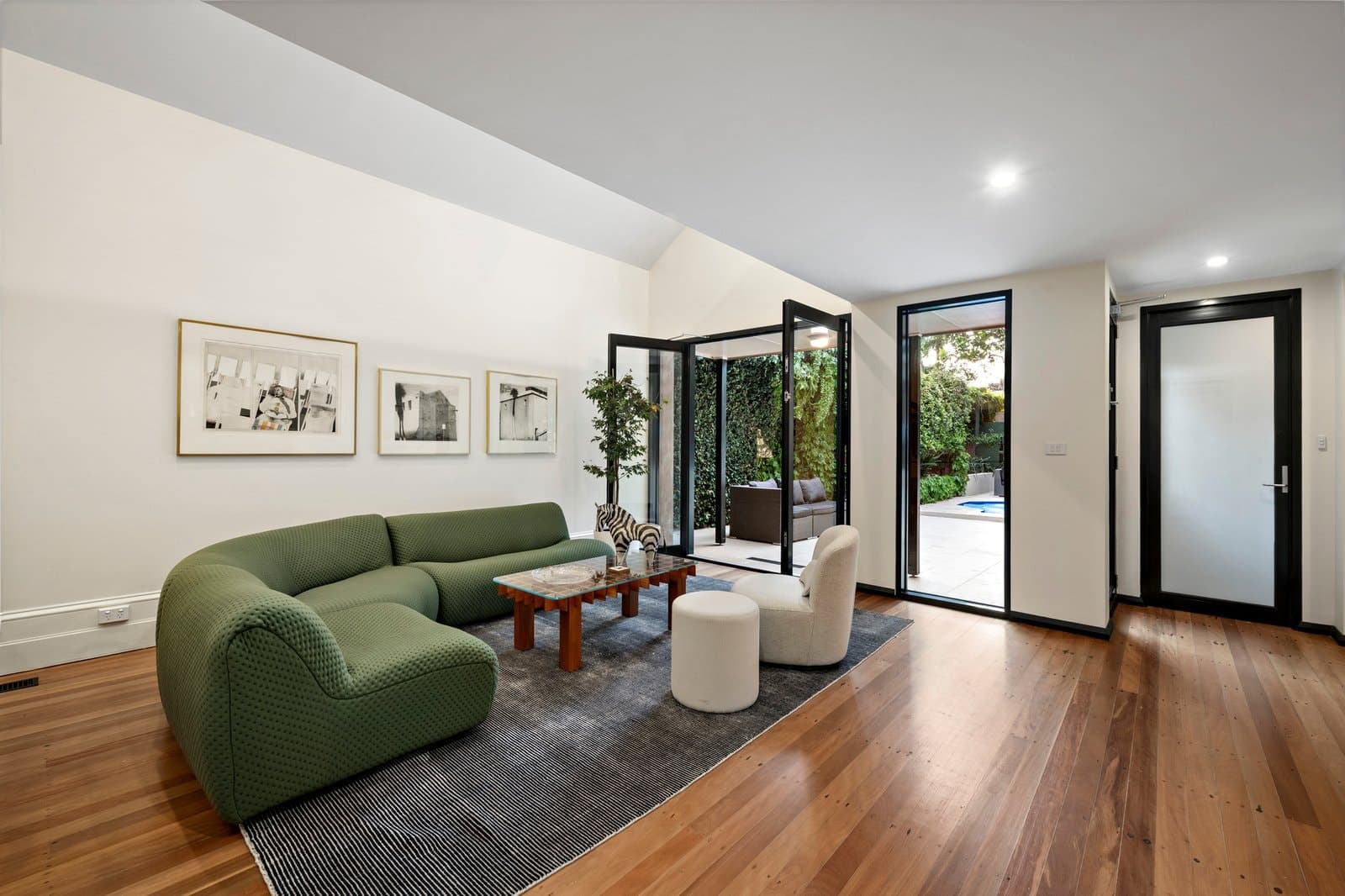 30 Robe Street, St Kilda - Thumbnail 5
