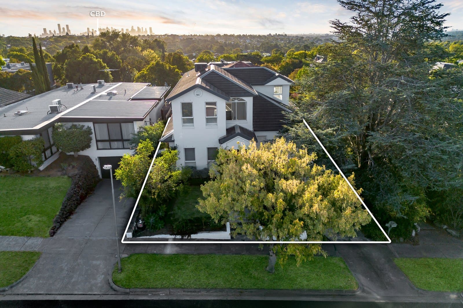 11 Birrell Court, Kew - Image 1