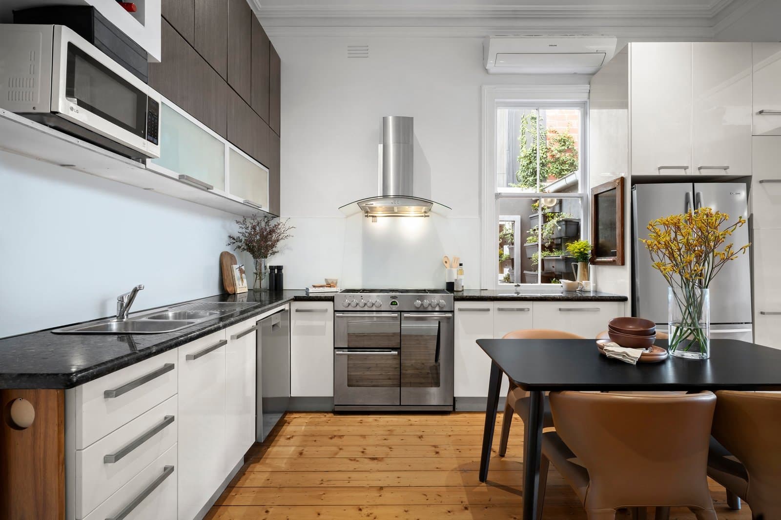 44 Reed Street, Albert Park - Thumbnail 2