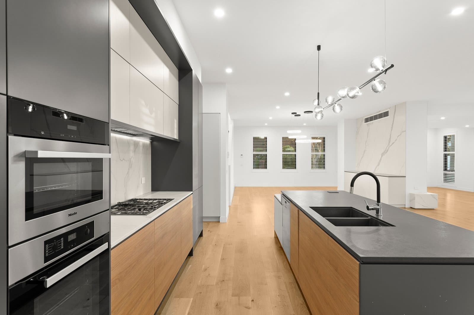 38 Coleman Avenue, Kew East - Thumbnail 4