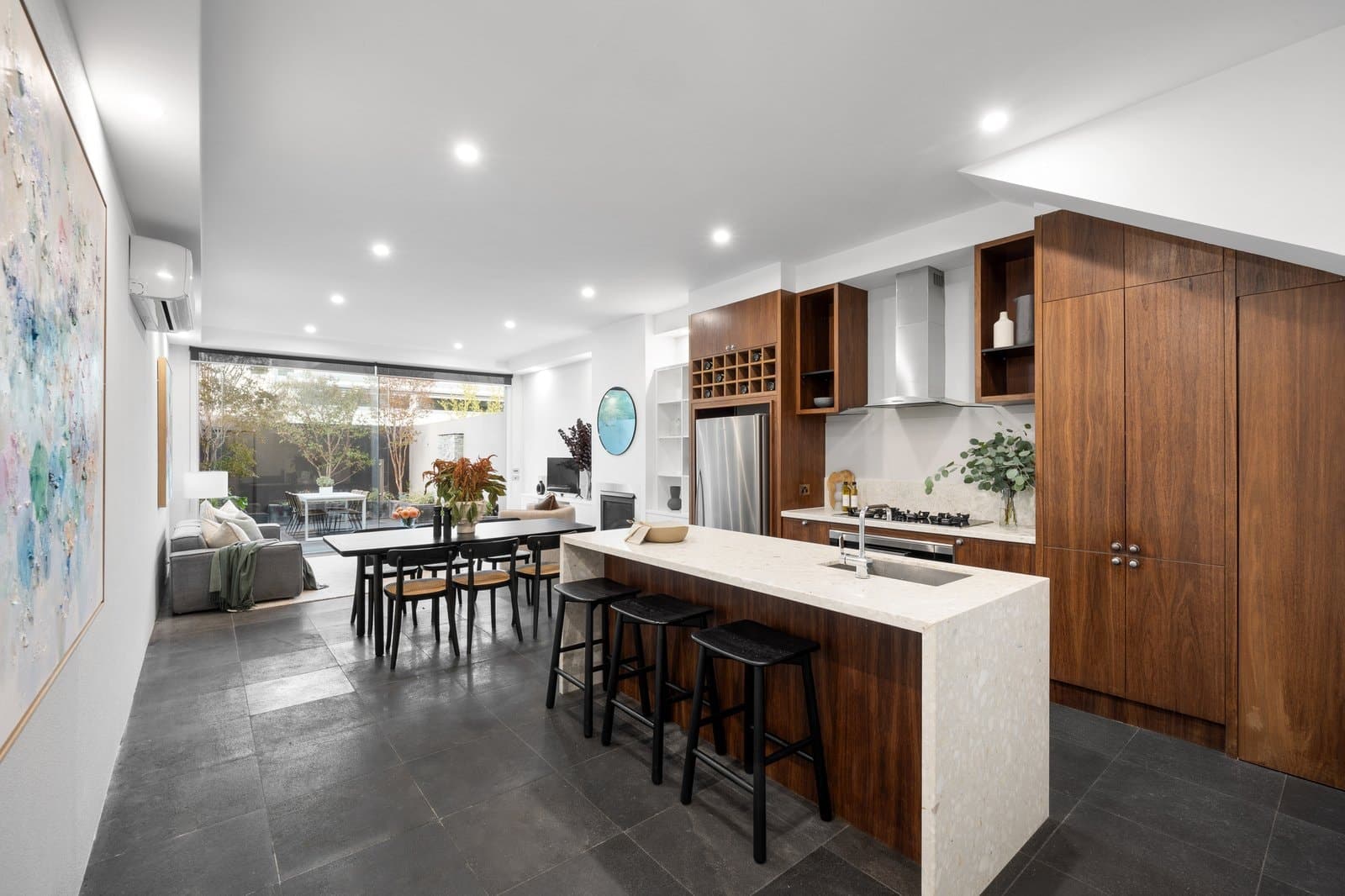 322 Richardson Street, Middle Park - Thumbnail 3