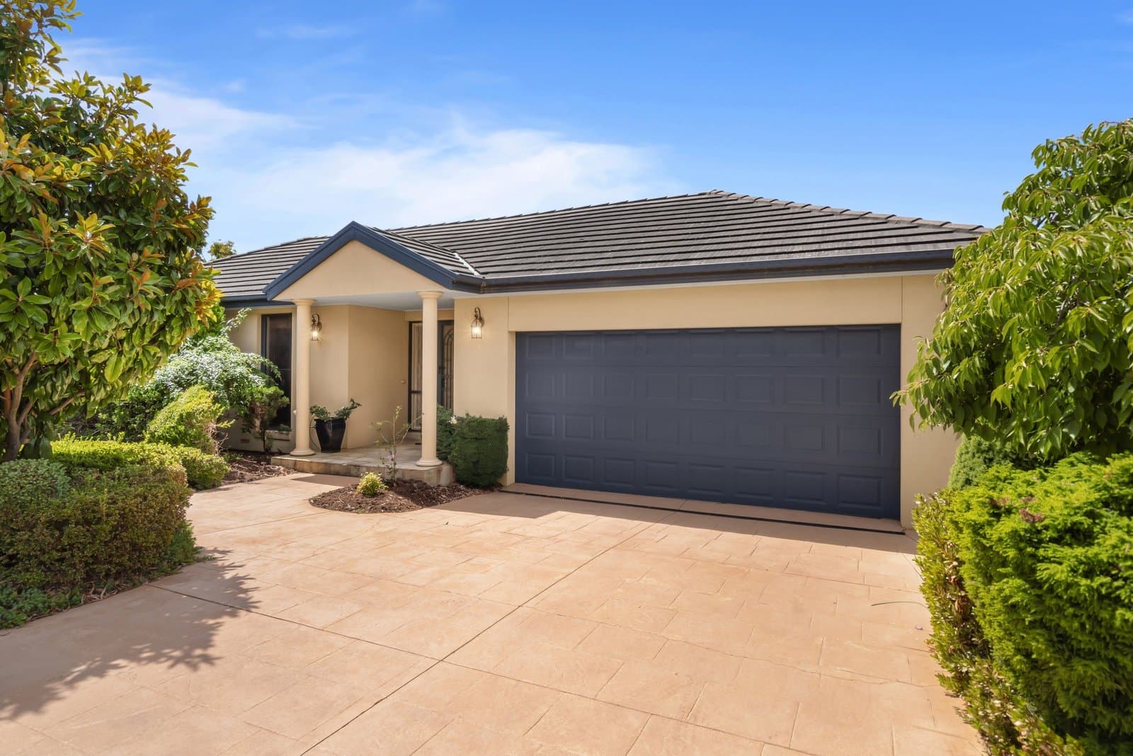 43 St John Circle, Chirnside Park - Thumbnail 2