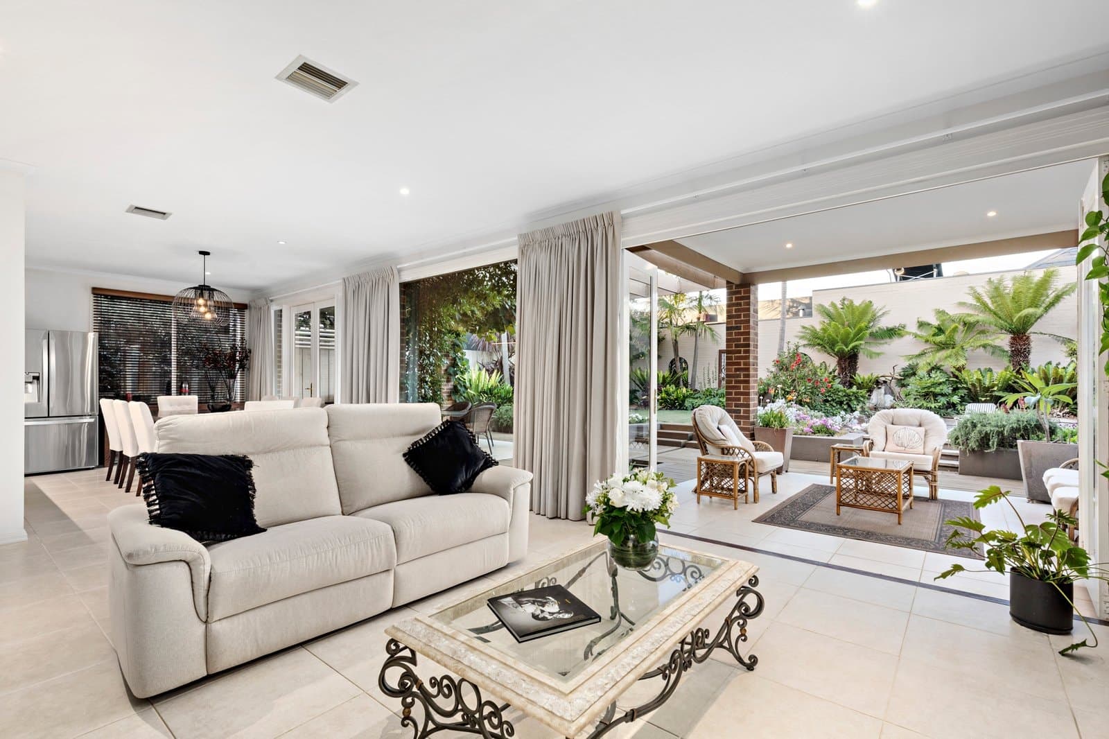 17 Gordon Street, Hampton - Thumbnail 6