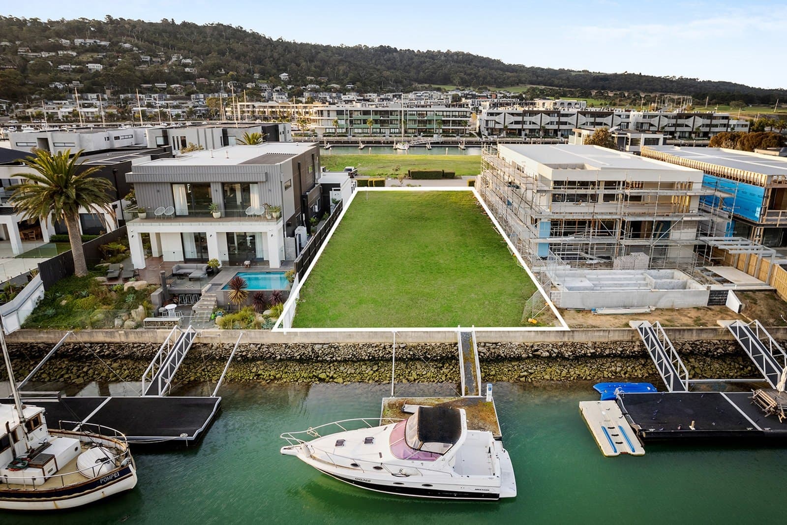 5 Brindabella Point, Safety Beach - Thumbnail 4