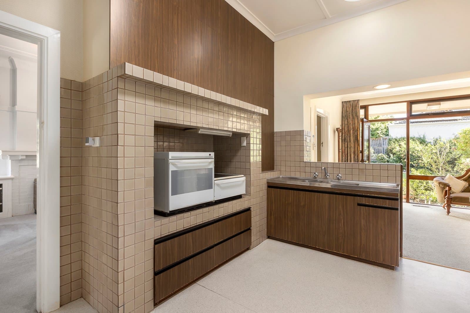 140 Whitehorse Road, Deepdene - Thumbnail 6