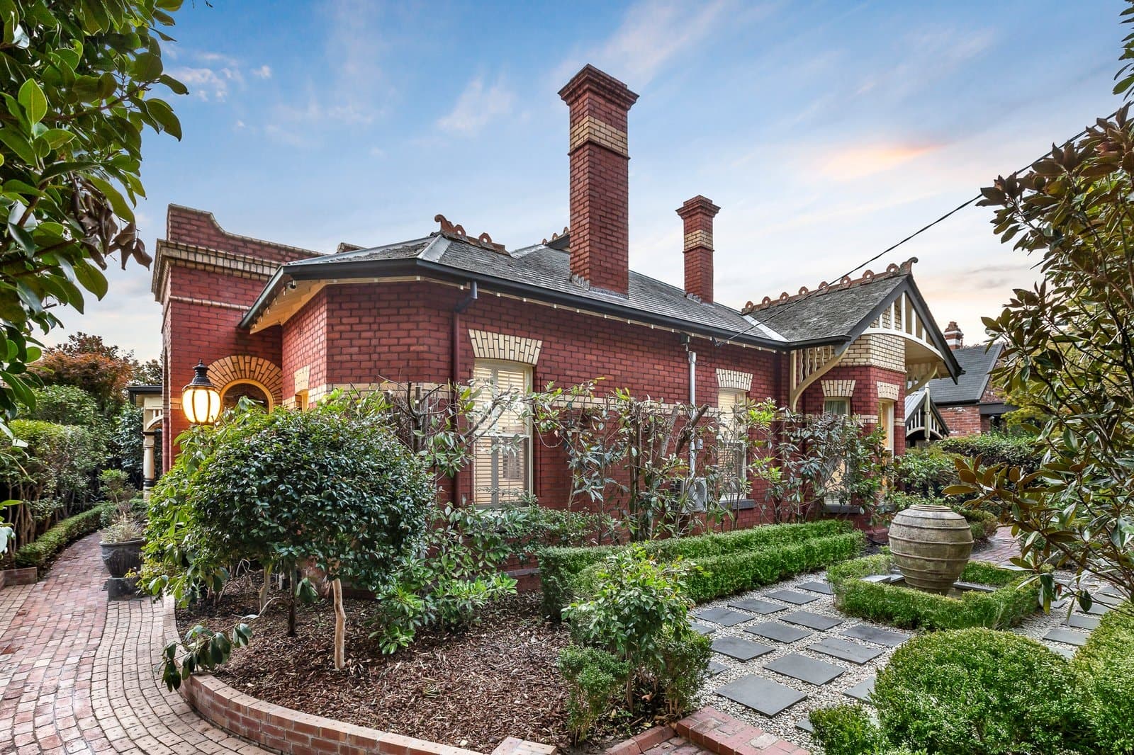 7 Barrington Avenue, Kew - Thumbnail 2