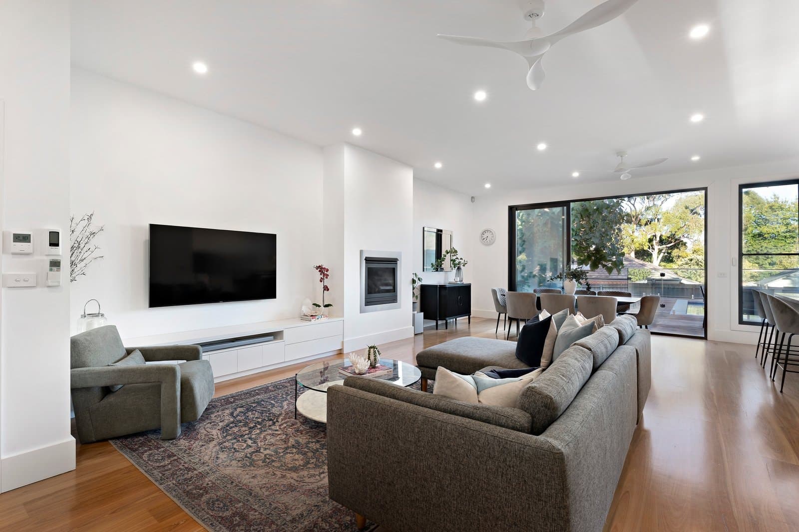 26 Salisbury Avenue, Mont Albert - Thumbnail 5