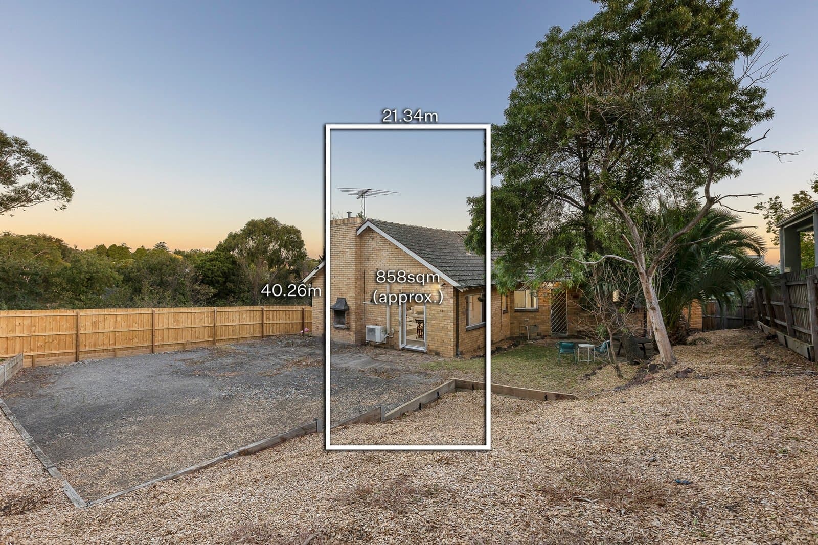 15 McEvoy Street, Kew - Thumbnail 2