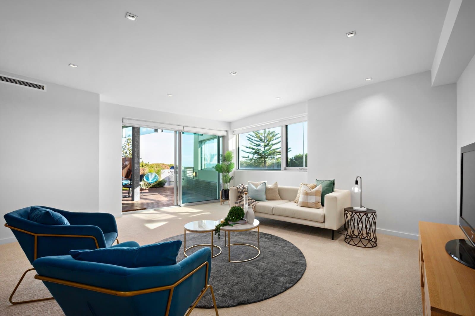 34/15 Beach Road, Hampton - Thumbnail 3