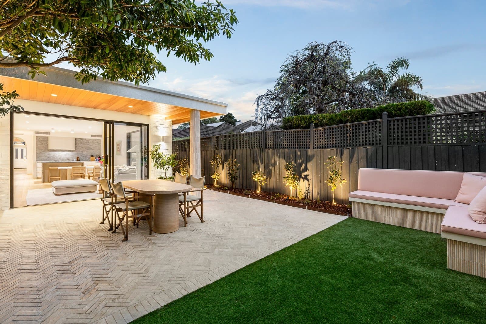 25 Cochrane Street, Brighton - Image 1