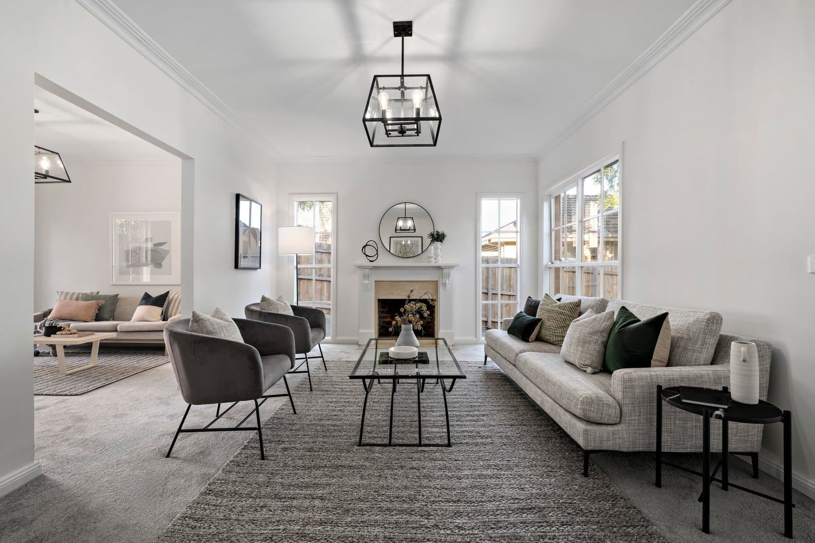 1/37 Clifton Road, Hawthorn East - Thumbnail 2