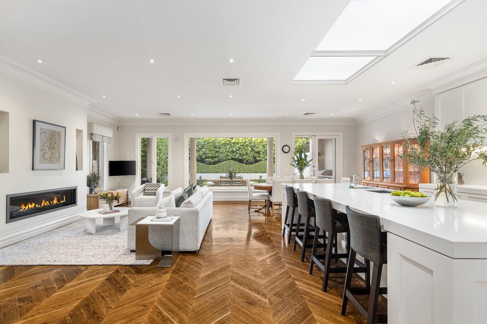 15 Chaucer Crescent, Canterbury - Thumbnail 7