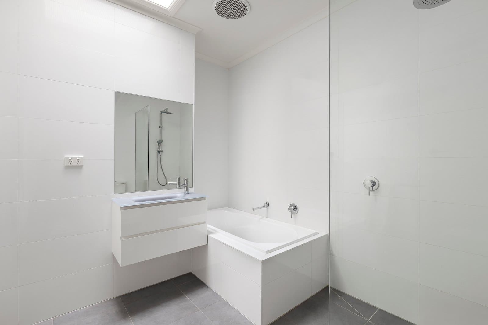 2/64 Kooyongkoot Road, Hawthorn - Thumbnail 6