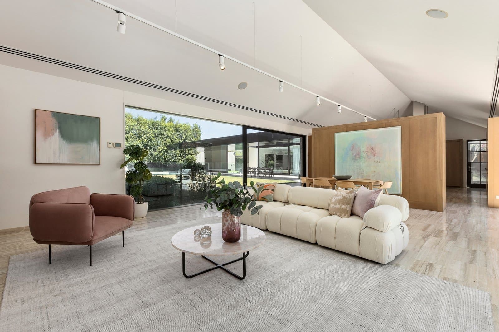 19 Grange Road, Kew - Thumbnail 4