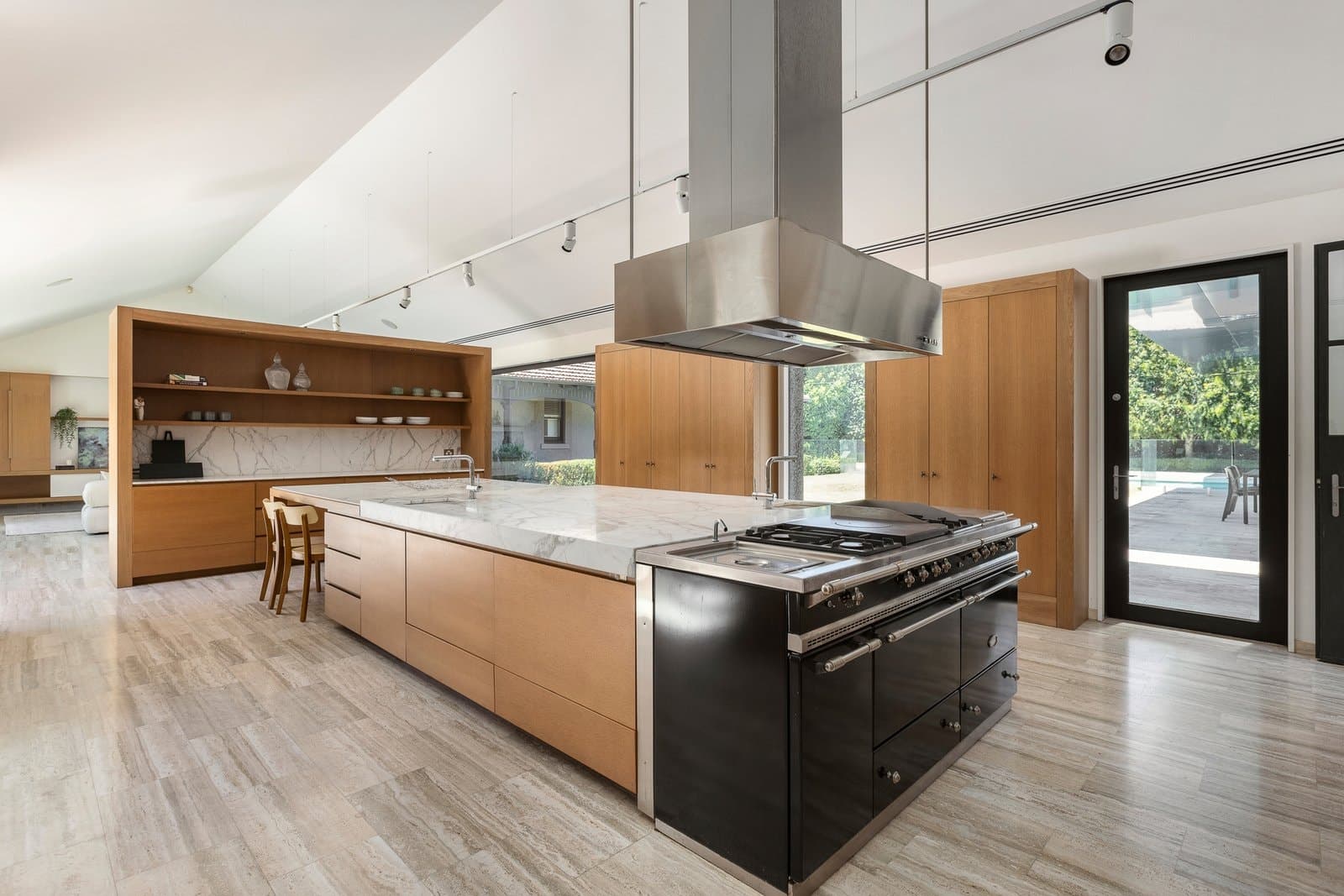 19 Grange Road, Kew - Thumbnail 6