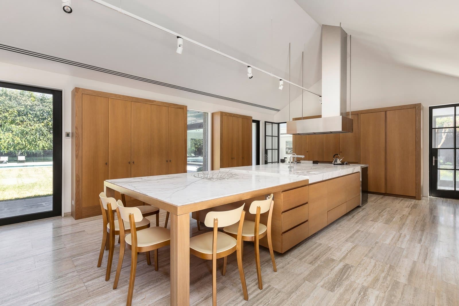 19 Grange Road, Kew - Thumbnail 7