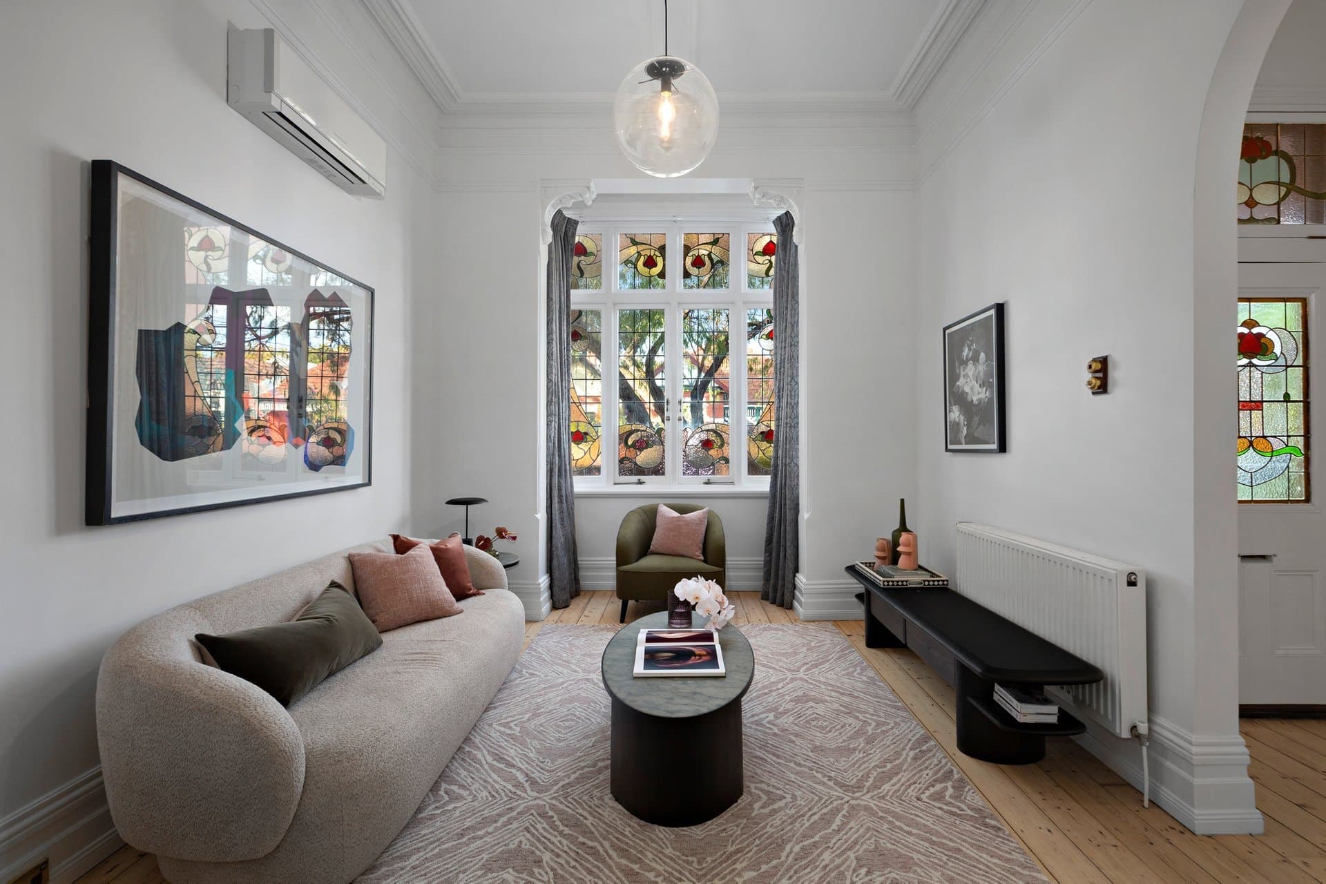 46 Dinsdale Street, Albert Park - Thumbnail 2