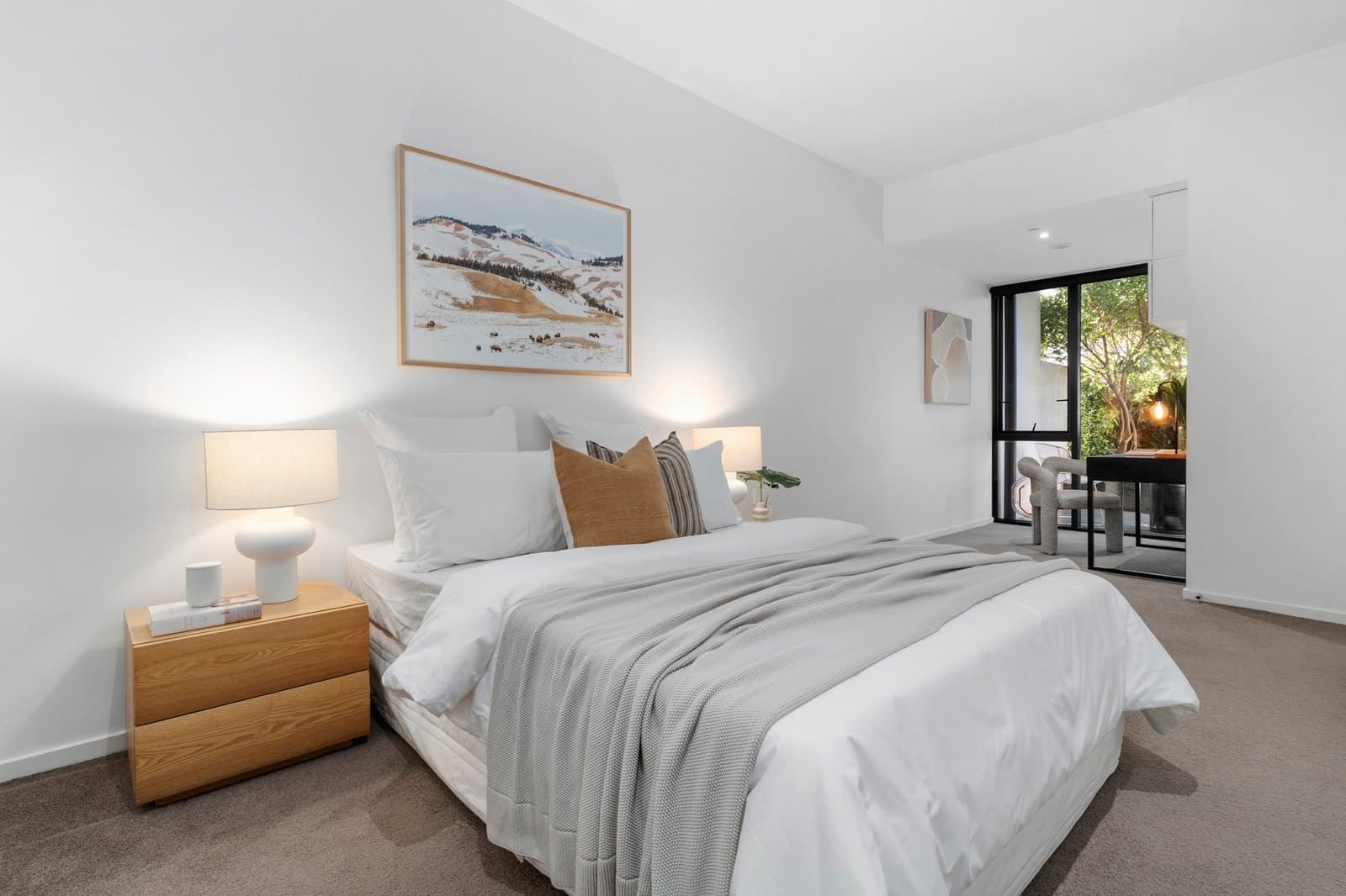 27/2 Esplanade West, Port Melbourne - Thumbnail 5