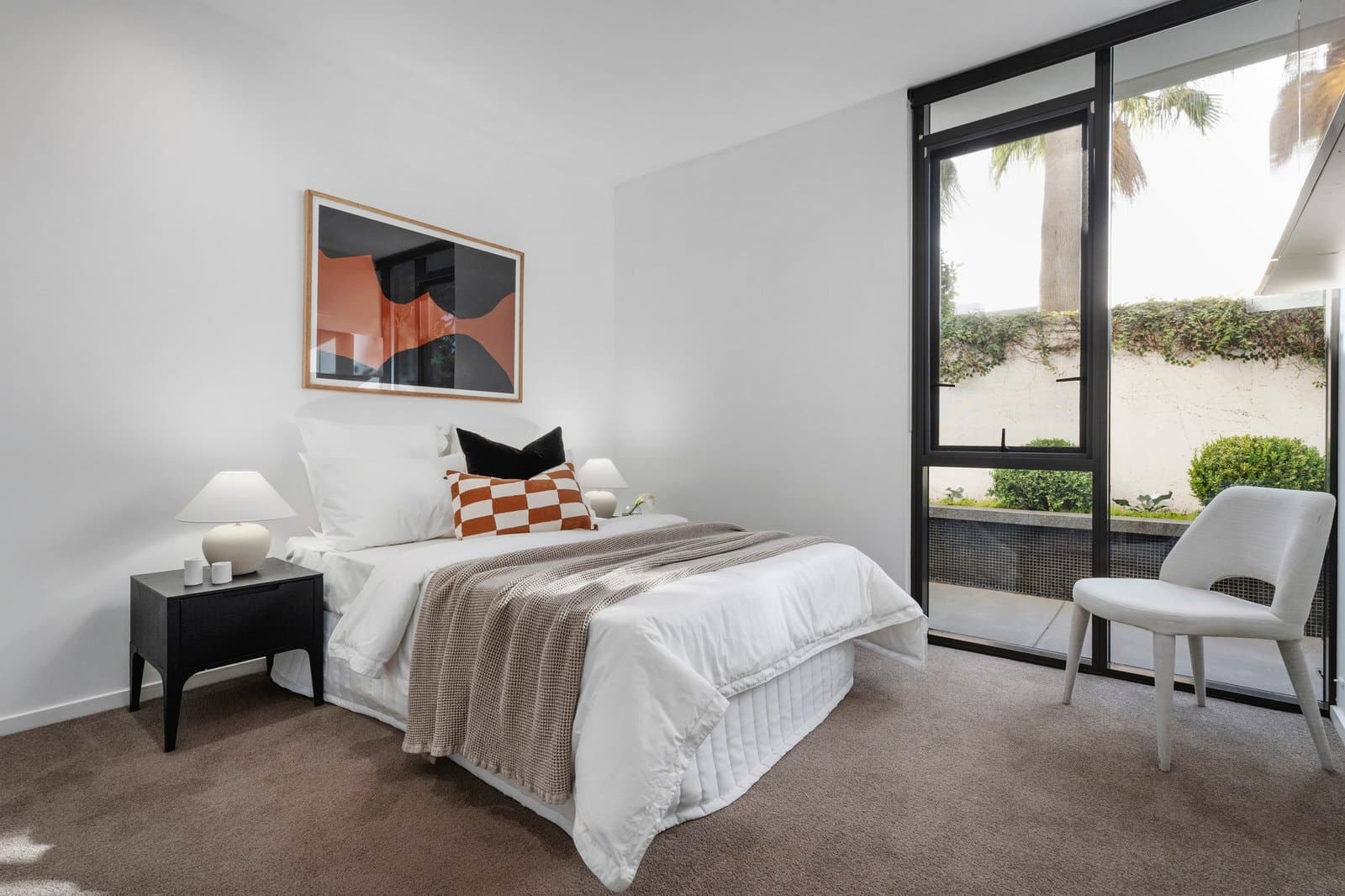 27/2 Esplanade West, Port Melbourne - Thumbnail 7