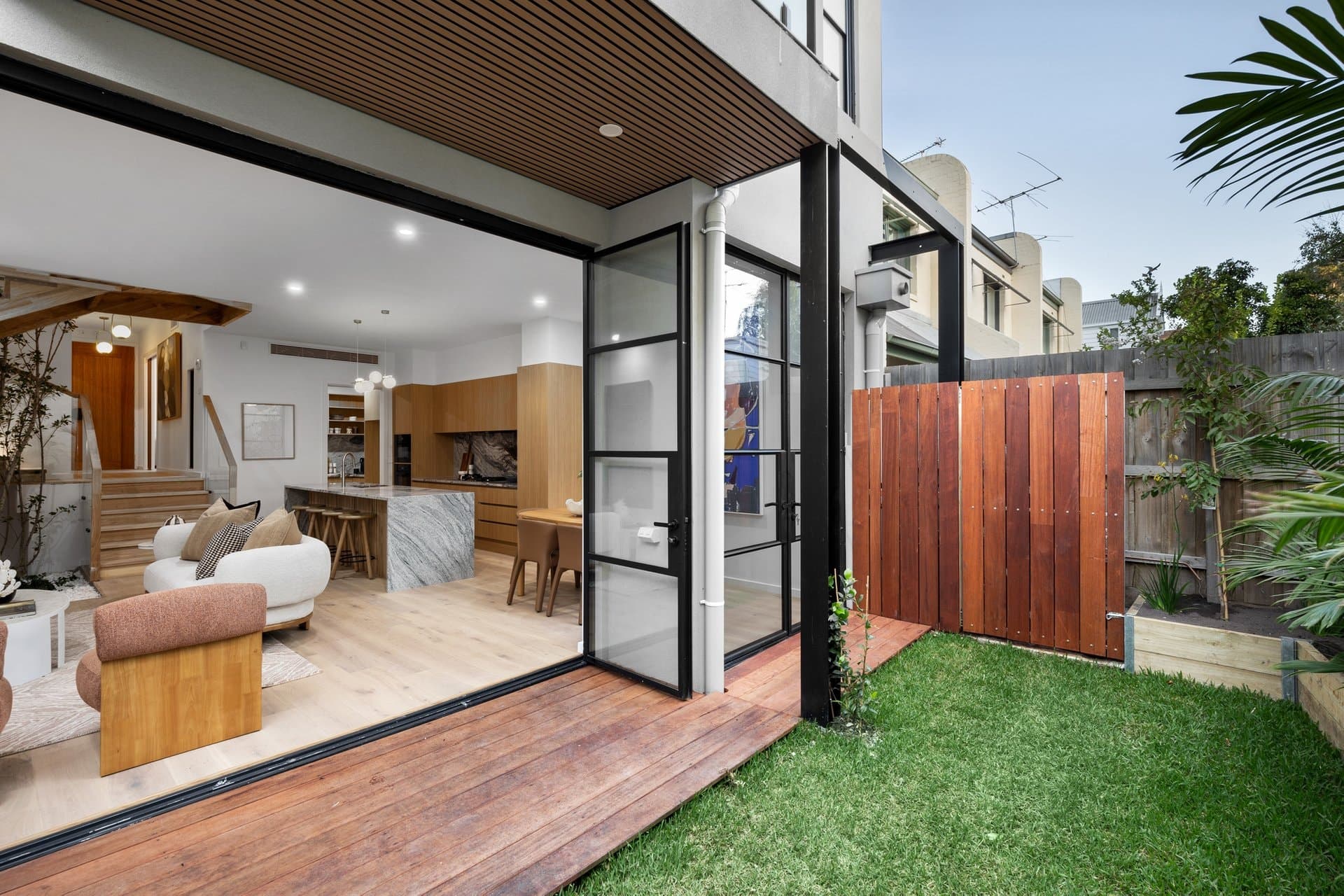 44 Nelson Road, South Melbourne - Thumbnail 7