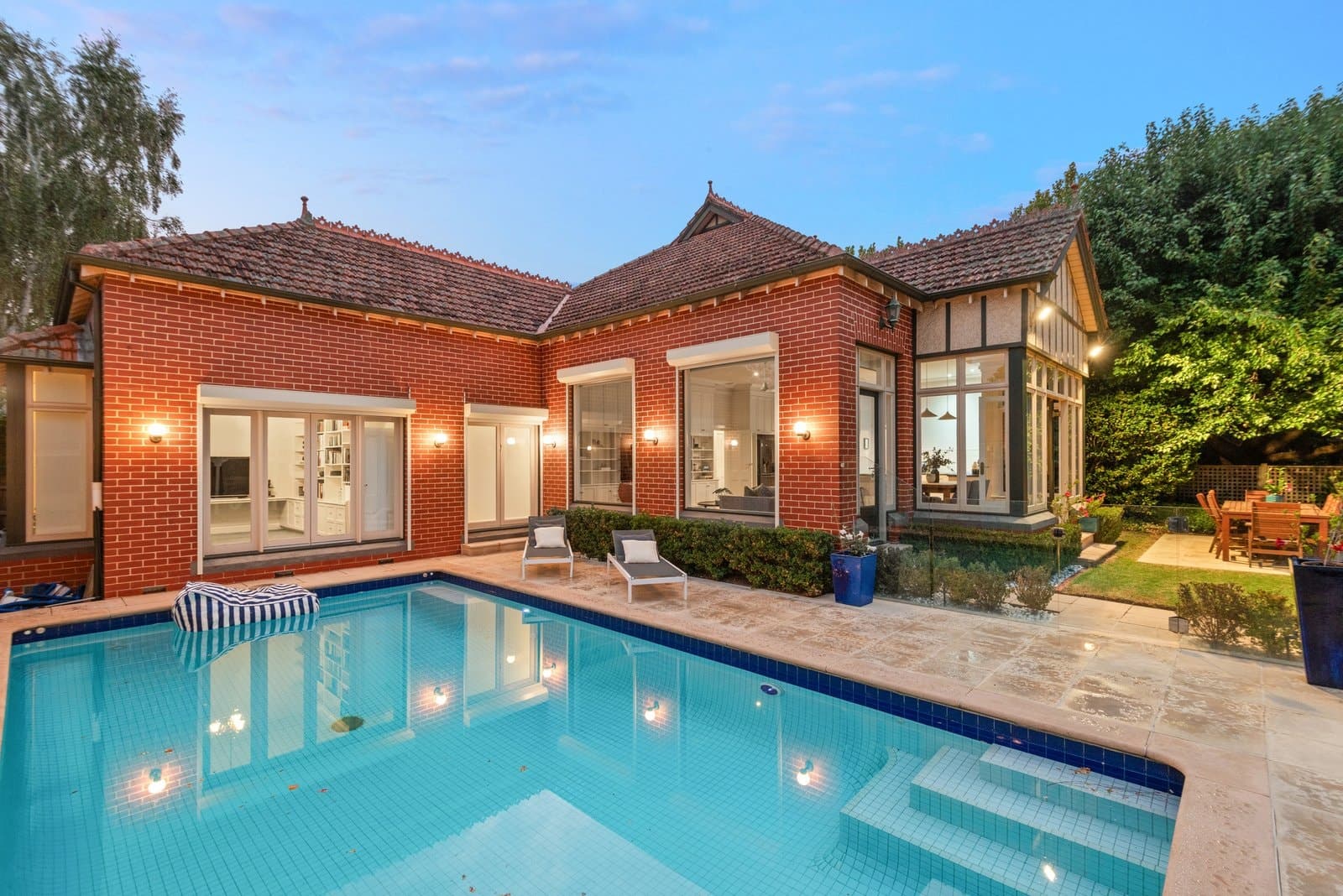 10 Epping Street, Malvern East - Thumbnail 2