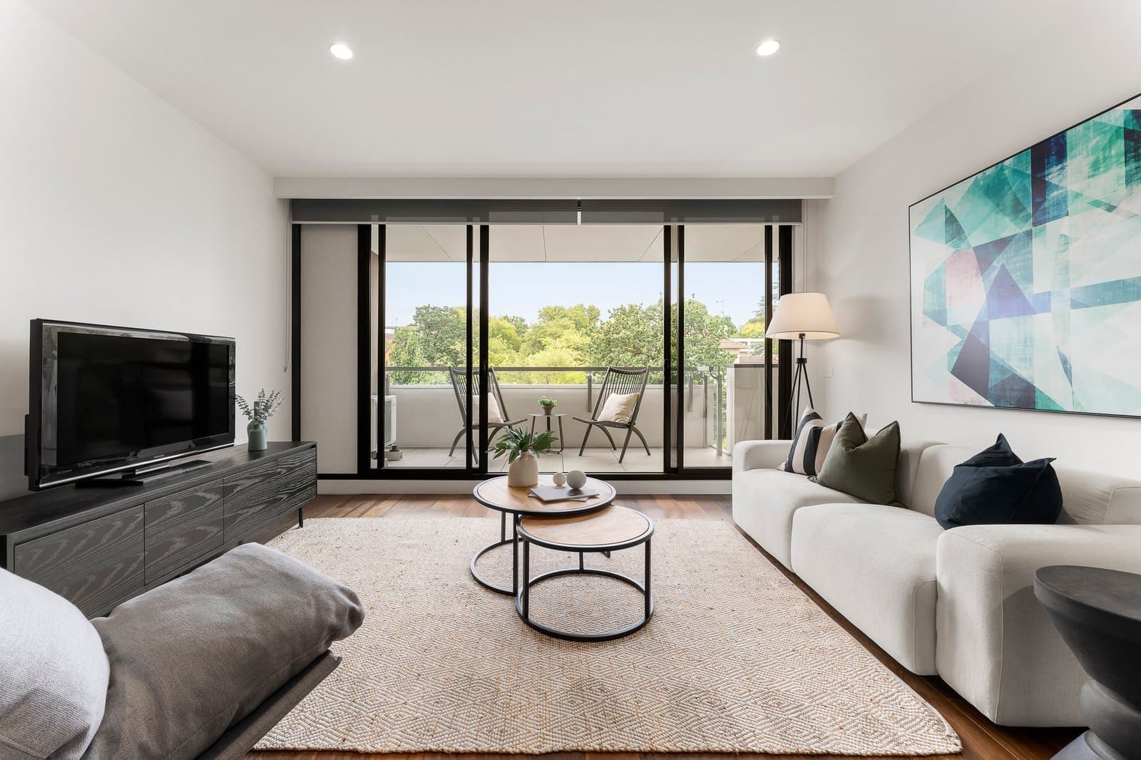 210/201 Whitehorse Road, Balwyn - Thumbnail 2
