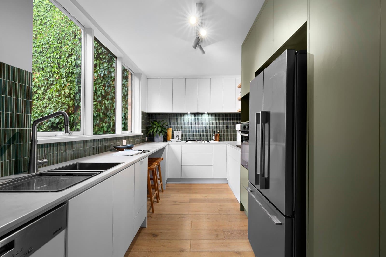 6/1 Monaro Road, Kooyong - Thumbnail 5
