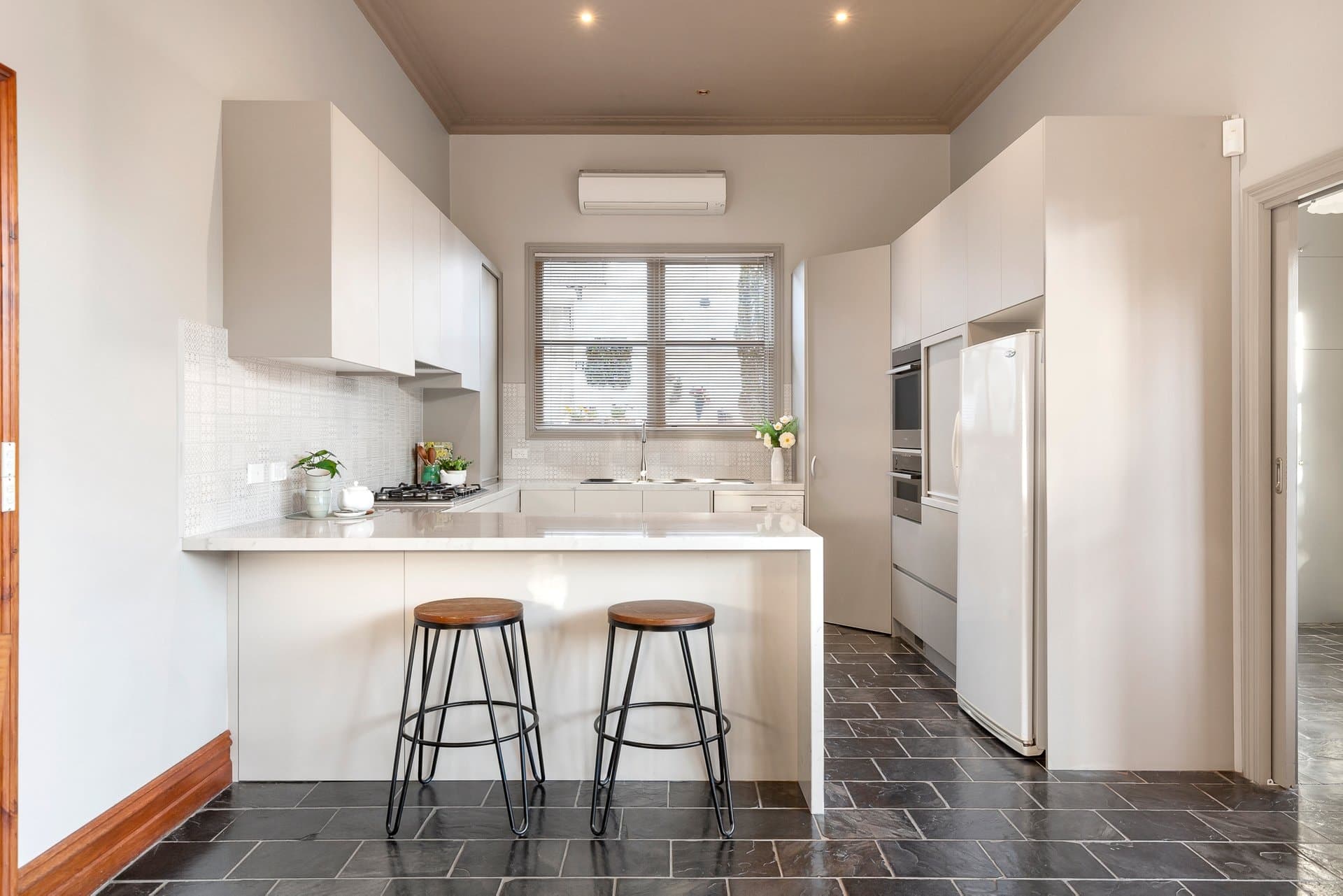 782 Burwood Road, Hawthorn East - Thumbnail 4